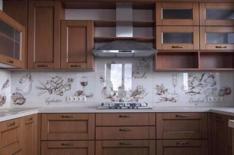 Стеклянный фартук Стеклянный фартук